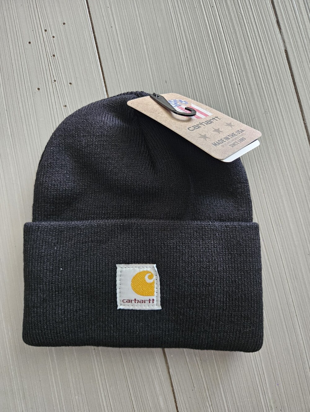 Carhartt NWT Youth Black Cuffed Beanie with Yellow Logo Patch Winter Outdoors